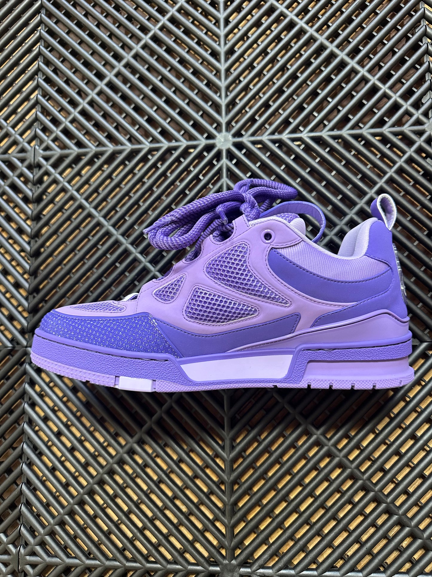 Lv Skate violette