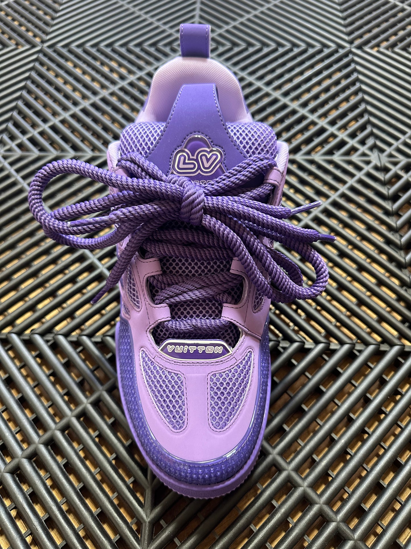 Lv Skate violette